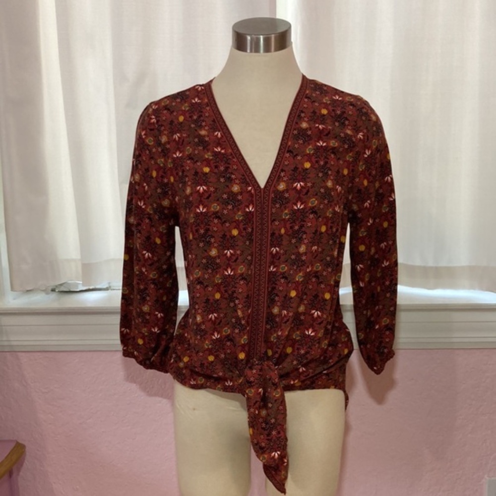 2 for $10🔥 Max studio - flower top tie up